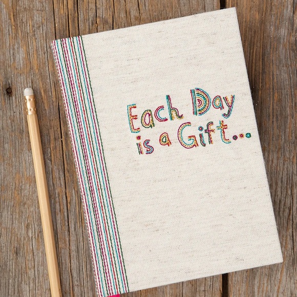 NATURAL LIFE Other - NEW “each day is a gift” embroidered journal